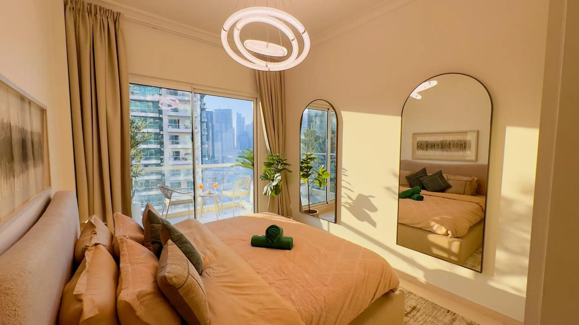 Skyline Dream - 1 Bhk - Burj And Canal Views location