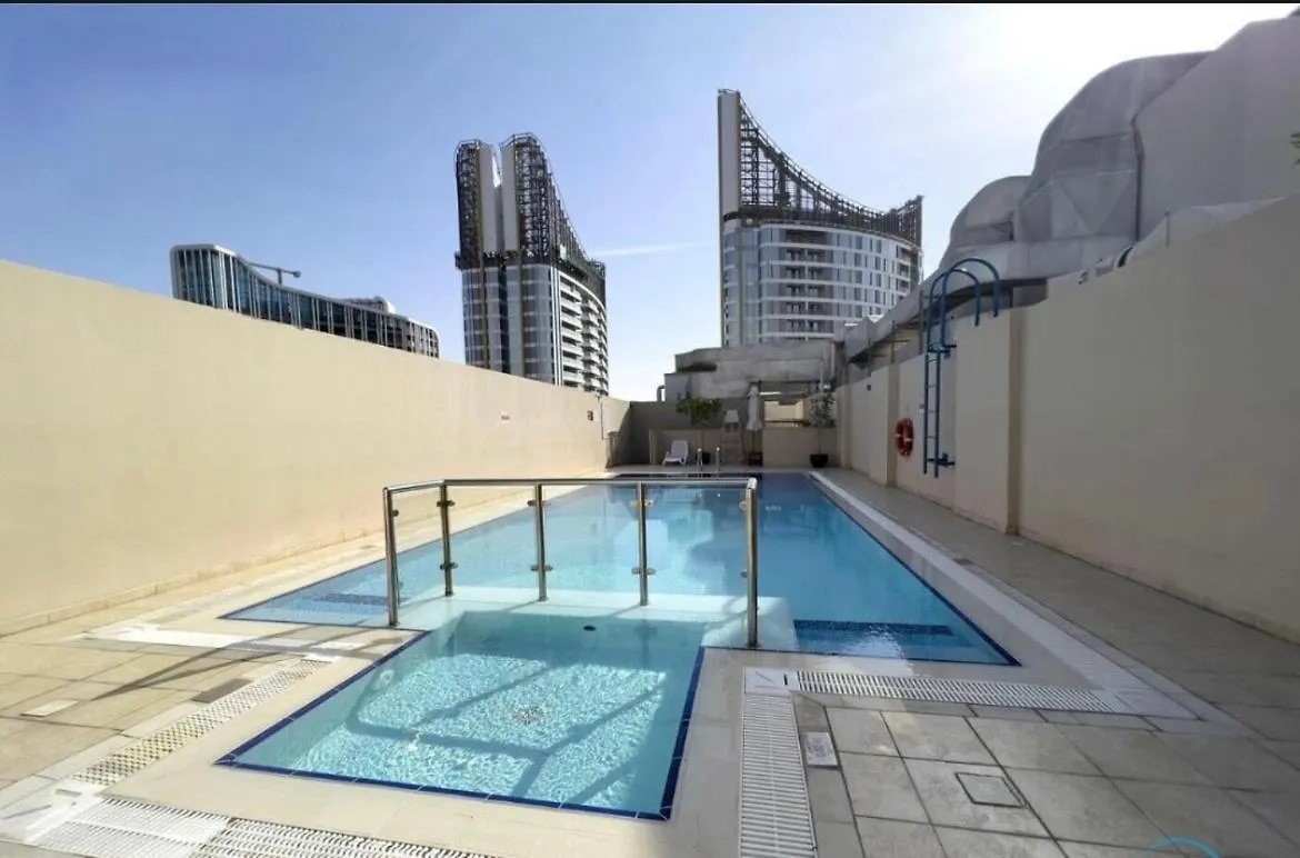 Skyline Dream - 1 Bhk - Burj And Canal Views Dubai